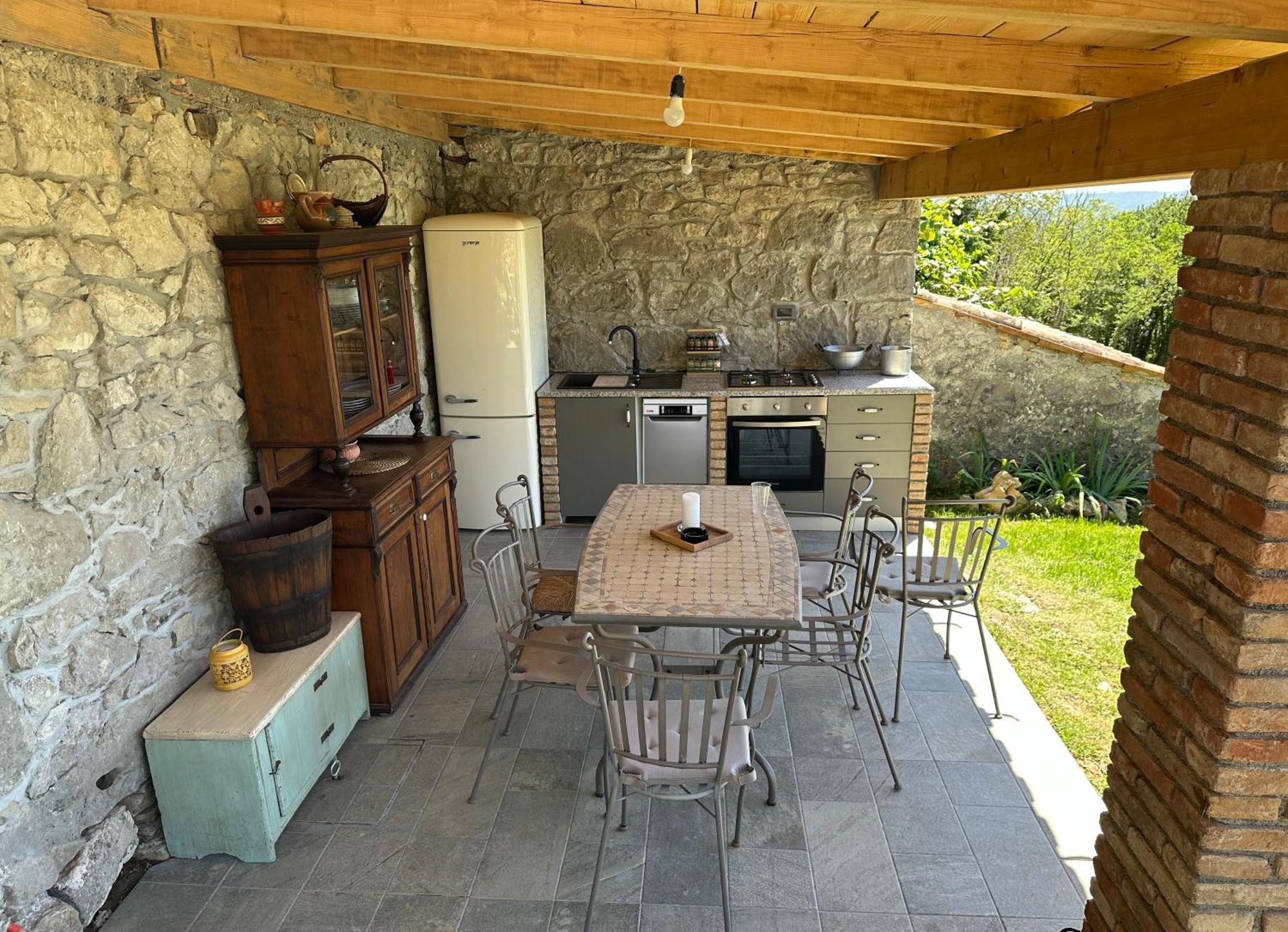Villa Mavrici, Neighbors Free Buzet Exterior foto